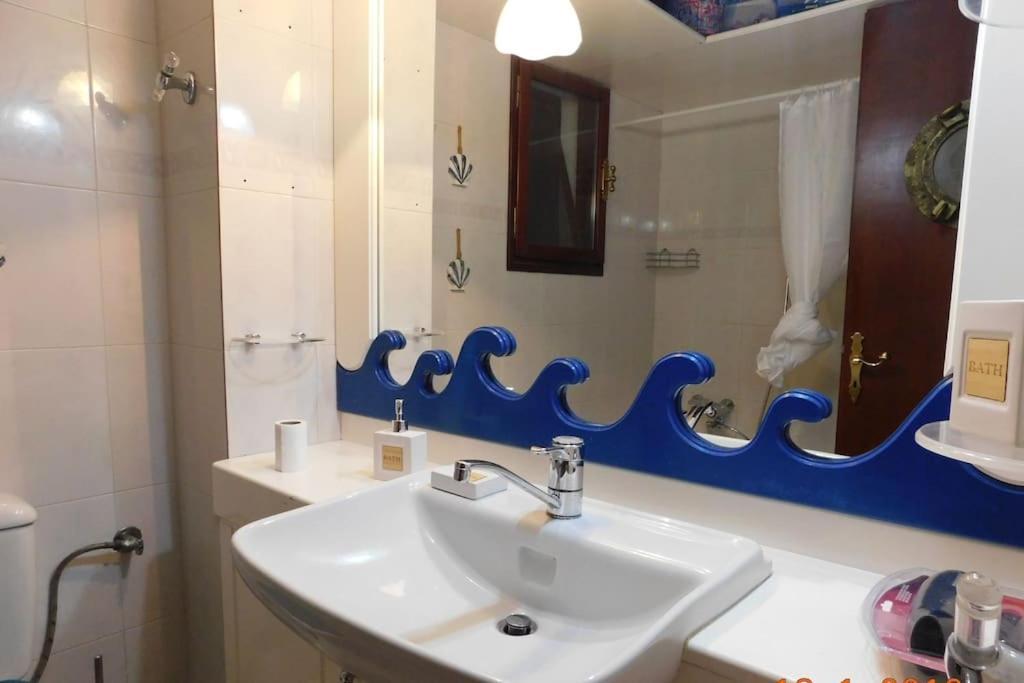 Marco Polo'S Mooring Cozy Navy House Anavyssos Exterior foto